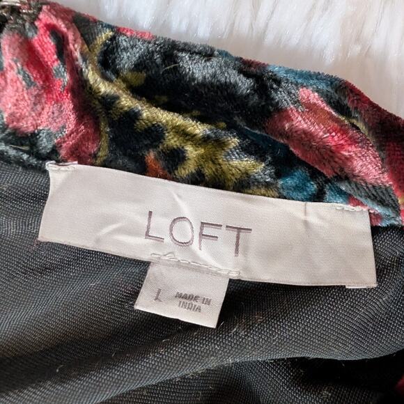 LOFT Velvet Floral Mock Neck Sleeveless Dress Size Large - Picture 5 of 13